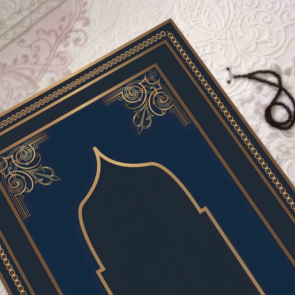 Muslim Prayer Mat Non-Slip Foldable Rug | Soft Velvet Portable Prayer Carpet