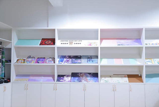 Mouse pad product display showroom