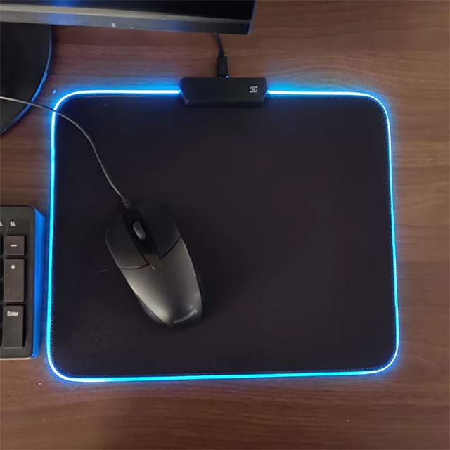 Gaming Mouse Pad RGB LED Light Color Switching
